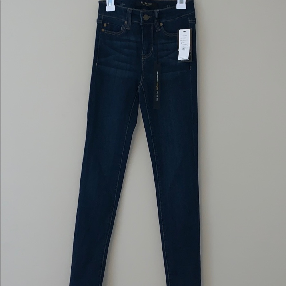 NWT Liverpool Abby skinny jeans size 0/25